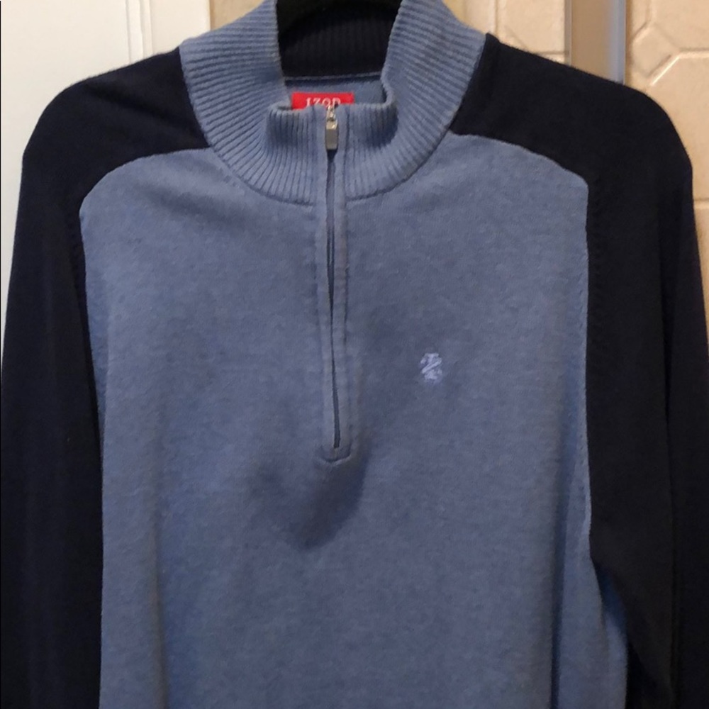 Men’s Izod sweater